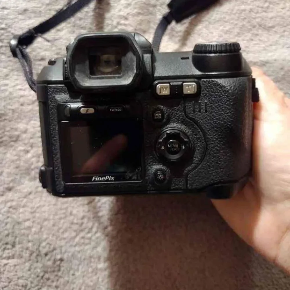 FUJI Digital Camera